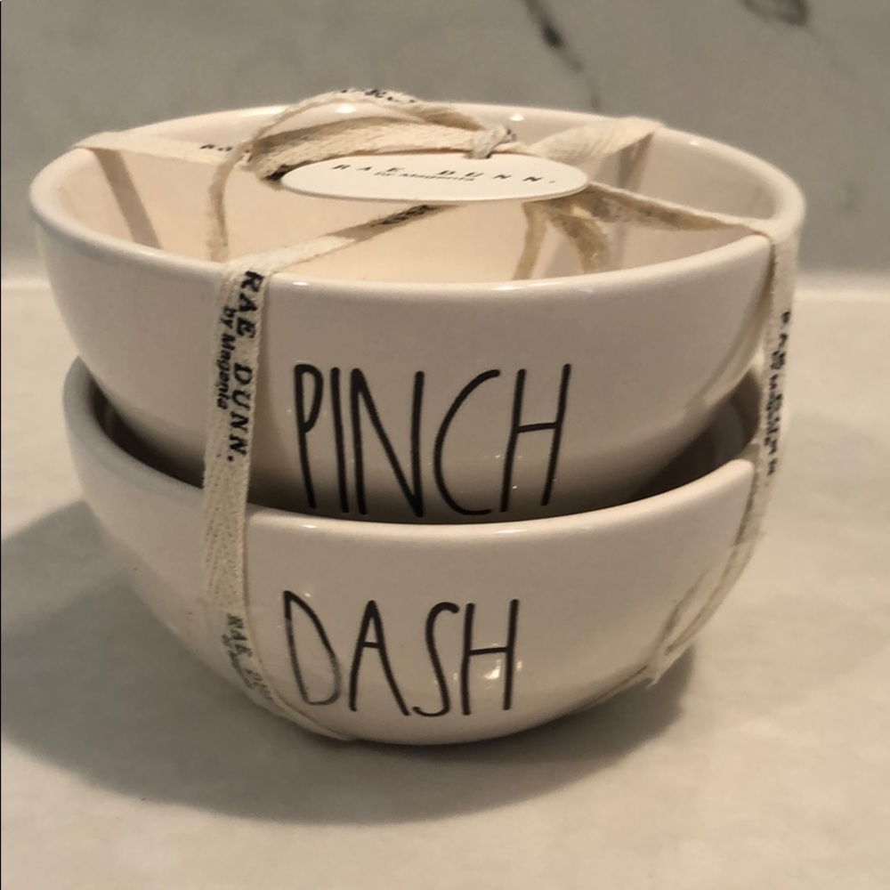 Rae Dunn snack bowl